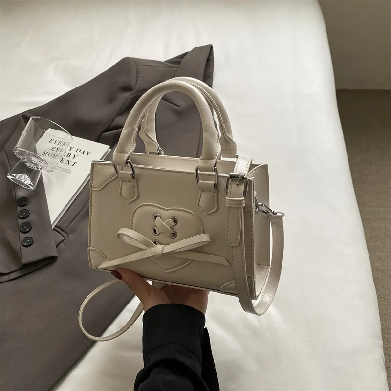 Umhängetaschen Mini Kleine Quadratische Tasche Tote Frauen Designer Handtaschen Vintage Bambus Griff Weibliche Elegante_voghion.com