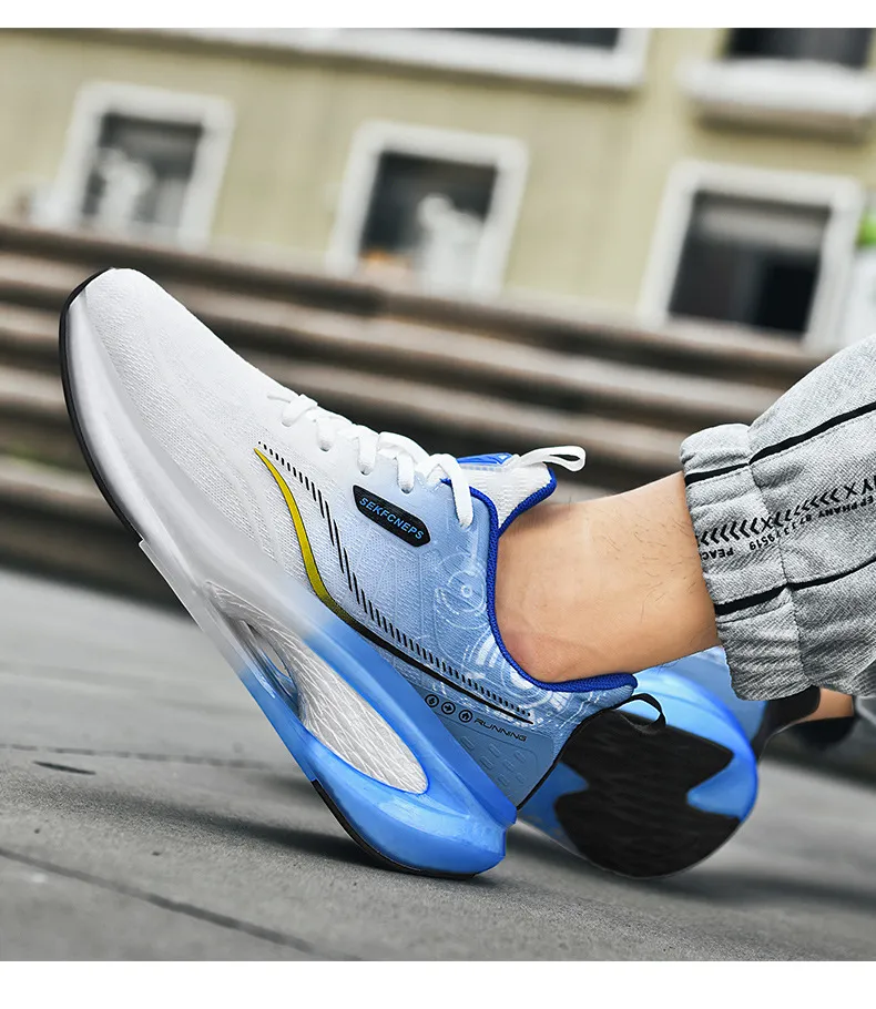 Chaussures de sport confortables et respirantes à semelles épaisses, légères, amortissantes et antidérapantes pour couple_voghion.com