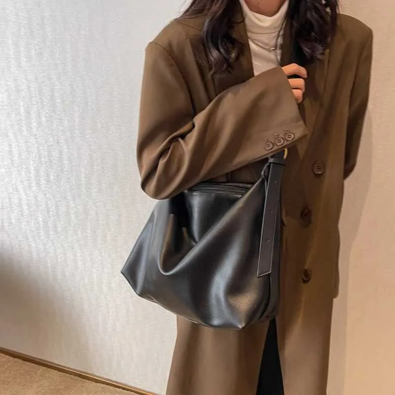 Borsa a spalla e hobo bag da donna in stile retrò_voghion.com
