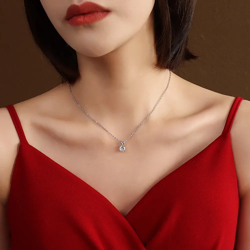 Collana con ciondolo in zircone per donna in acciaio dorato_voghion.com
