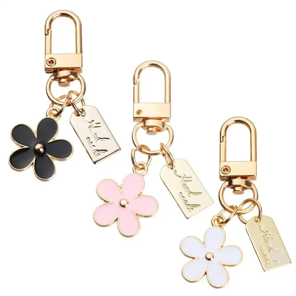 Flower Keychains For Women Bag Charm Key Chain Car Ring Pendant Purse Handbag Decoration Metal Keychain 240829_voghion.com