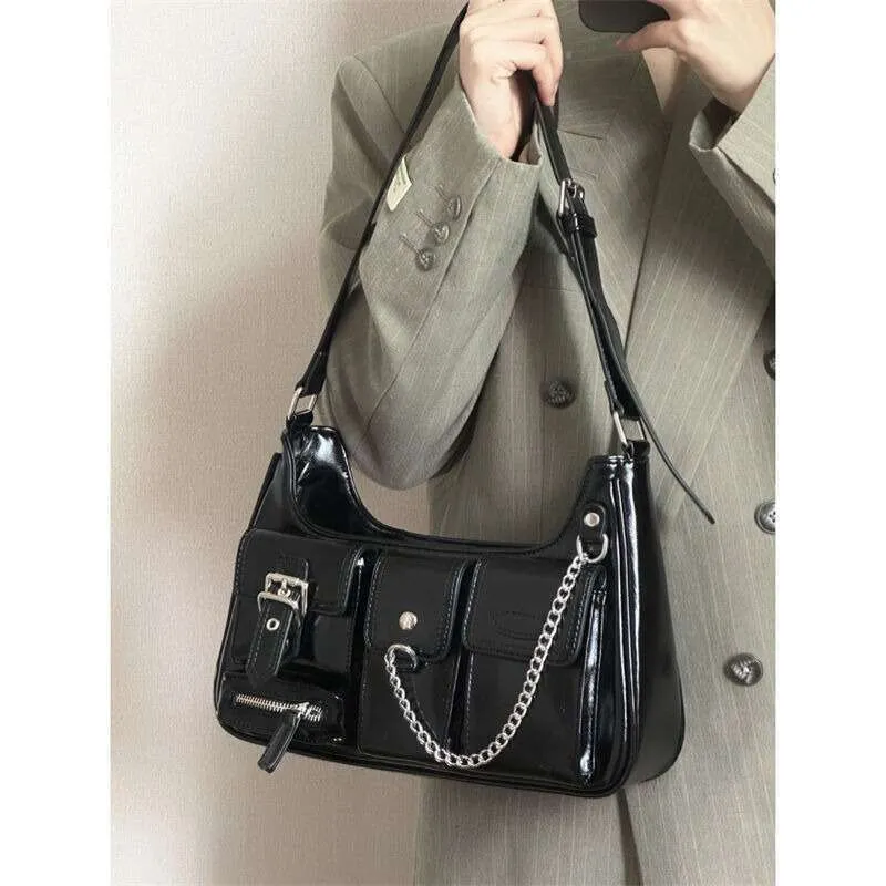 Borsa a spalla da donna e borsa a tracolla con catena per lavoro_voghion.com