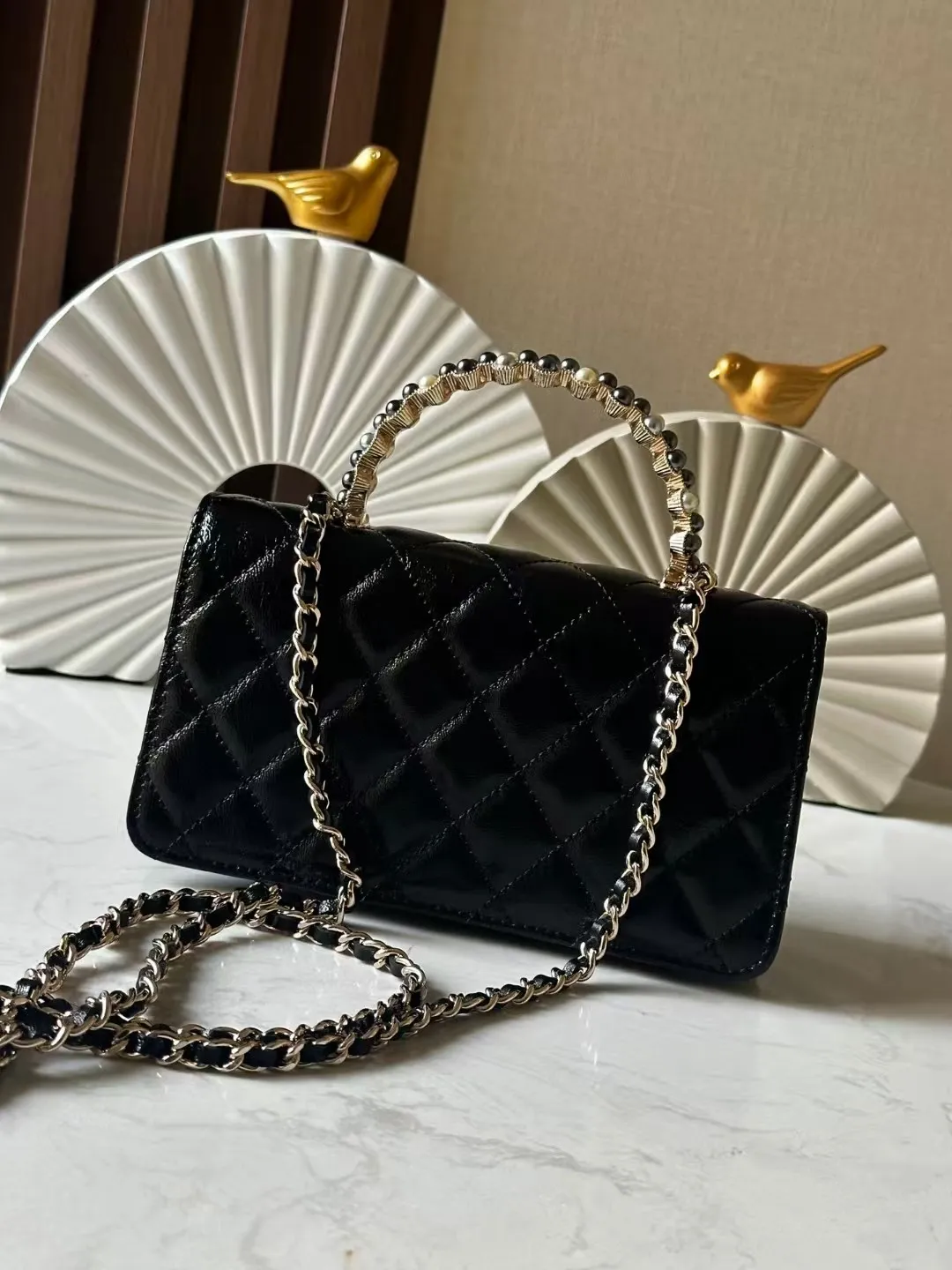 Two-tone Pearls Top Handle 10A Quality Designer Lambskin Leather Wallet On Chain Flap Gold-Tone Hardware Brushed Spring_voghion.com