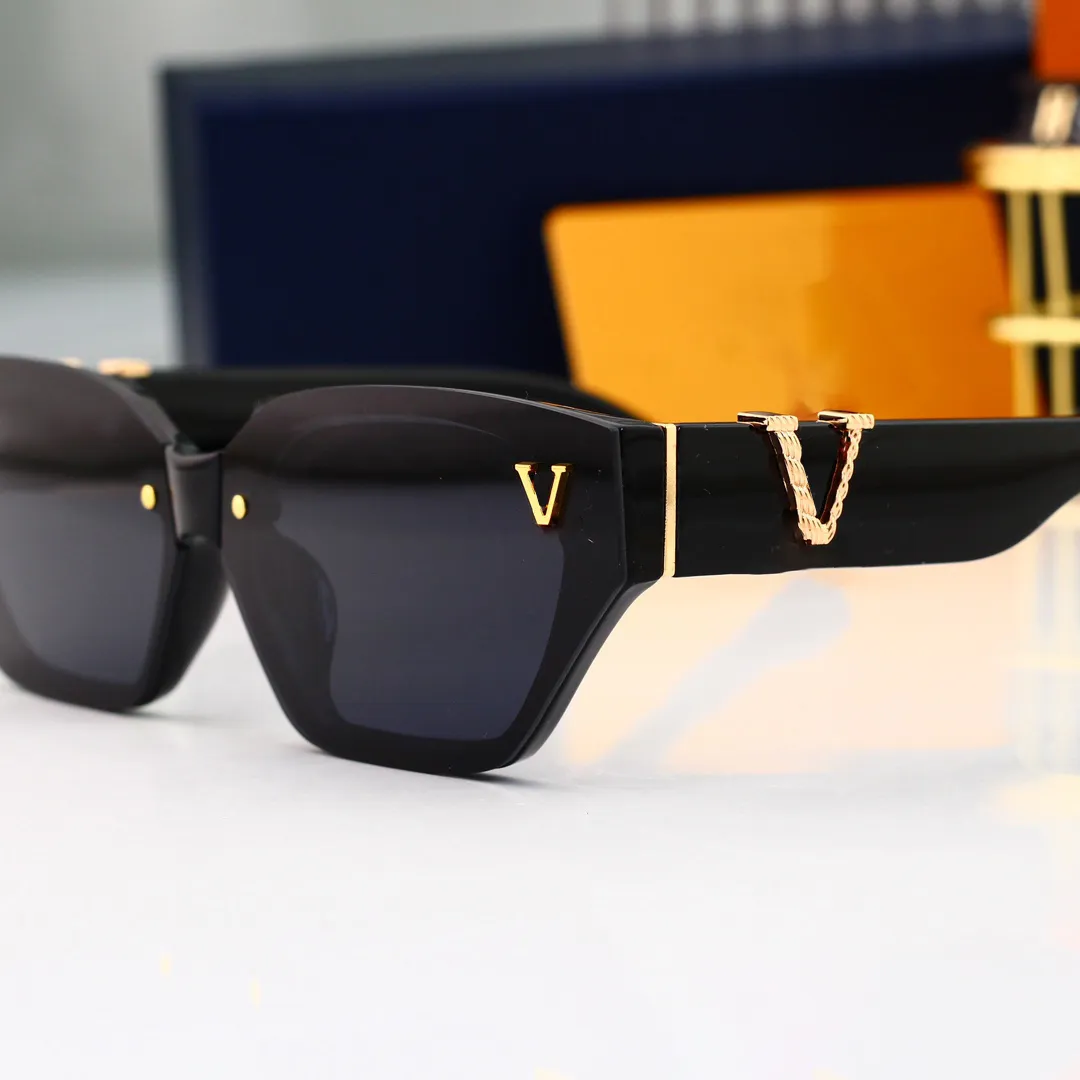 Designer Sun Men Women Glasses Fashion Classic Leopard UV400 Eyewear Goggle with Box Frame Travel Beach Sunglasses 6_voghion.com