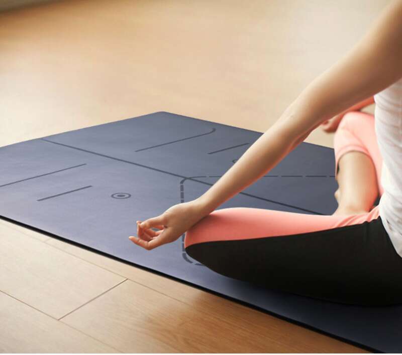Falling In Love At First Sight! Natural Rubber PU Yoga Mat, Super Intimate For Fitness And Anti Slip_voghion.com