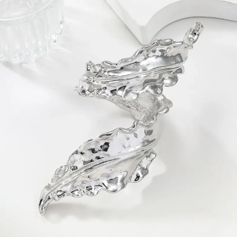 Chunky Leaf Bangle Bohemian Hip Hop Metal Bracelet For Women_voghion.com