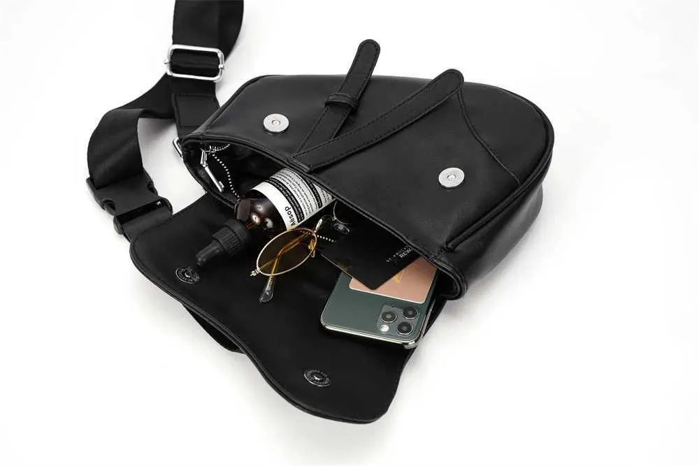Borsa a tracolla uomo gumst in pelle marrone stile messenger_voghion.com