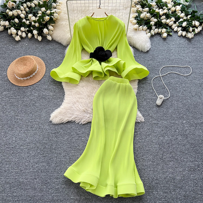 Women's Clothing Fashionable Strap Waist Flared Sleeves Pleated Top High Waist Hip Hugging Fishtail Skirt