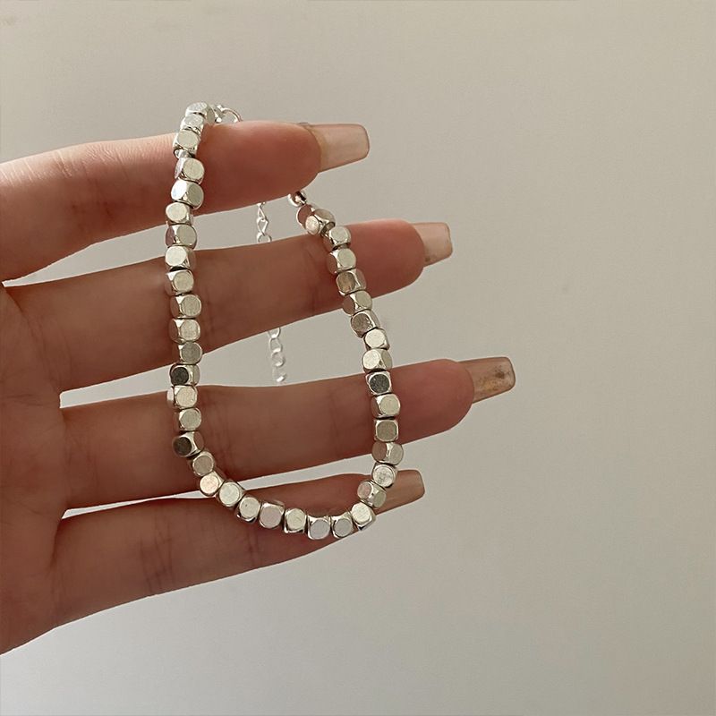 Bracciale con perline di miglio, design a cubo, estivo, leggero, con senso di nicchia, catena per clavicola, collana con cerchio semplice e scintillante._voghion.com