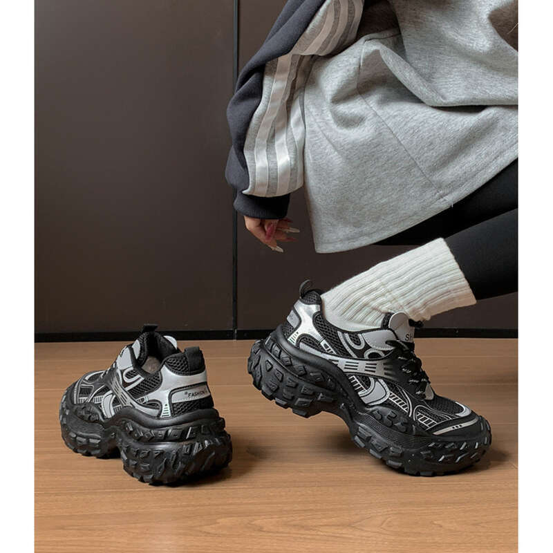 Damskie sneakersy z grubą podeszwą do biegania sportu i na co dzień_voghion.com