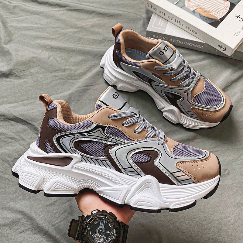 2024 Herbst neue Herren erhöhen Papa Trend leichte dicke Sohle bequeme Sportschuhe_voghion.com