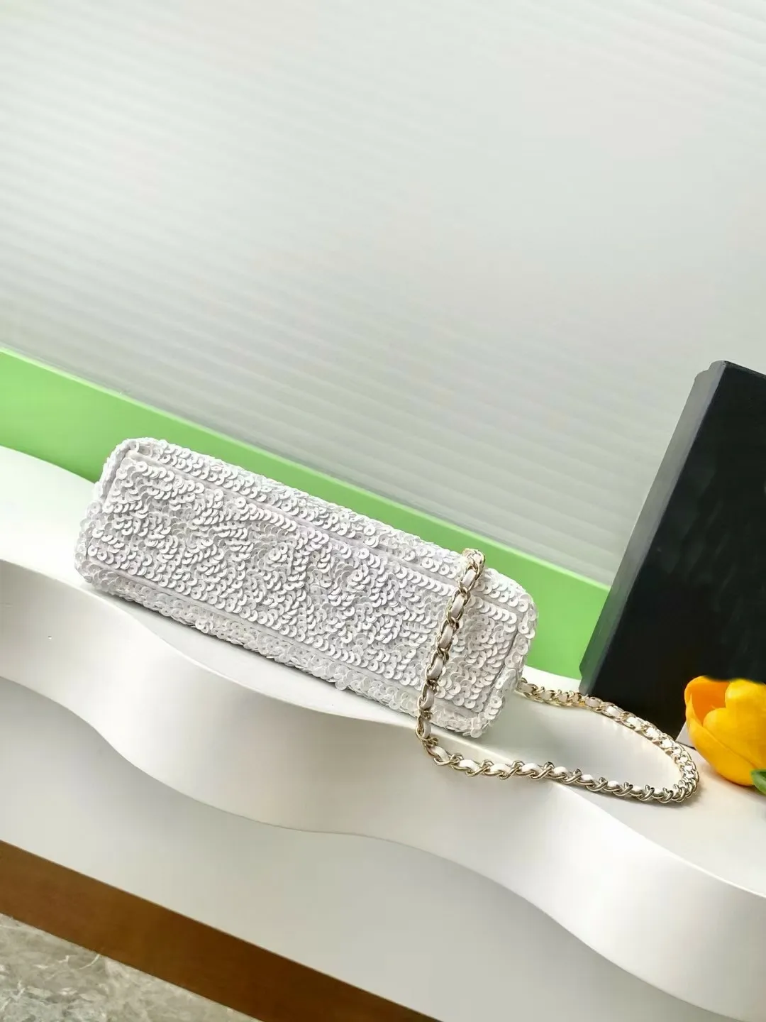 Elegant Pure White Sequin Evening With Calf Leather Lining And Sier Hardware, Designer Shoulder Bag For Women_voghion.com