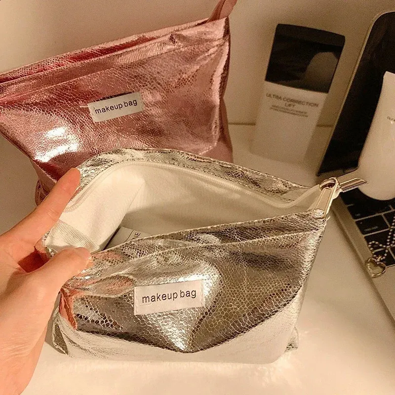Velkokapacitní dámská make-up taška dámská cestovní kosmetická toaletní taška úložný pouzdro kabelka módní přenosná brilantní make_voghion.com