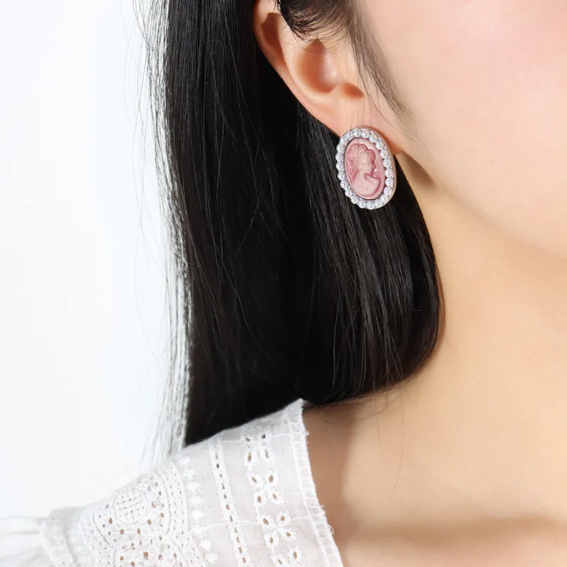 Orecchini perla vintage stile francese placcati oro per donna_voghion.com