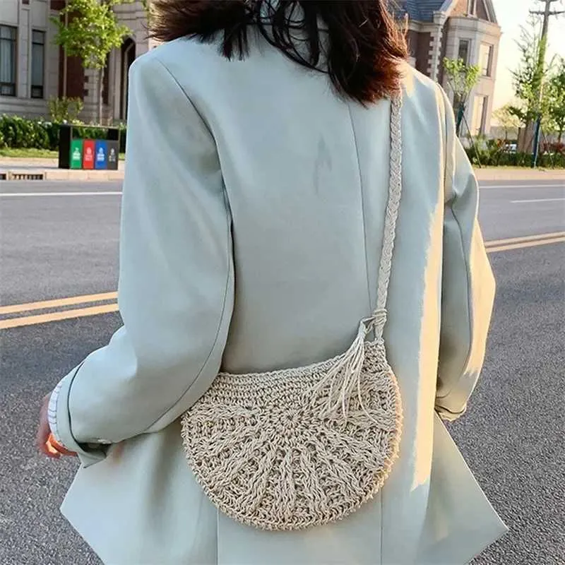 Woven Straw Crossbody Bag For Women Bohemian Summer Beach Style_voghion.com
