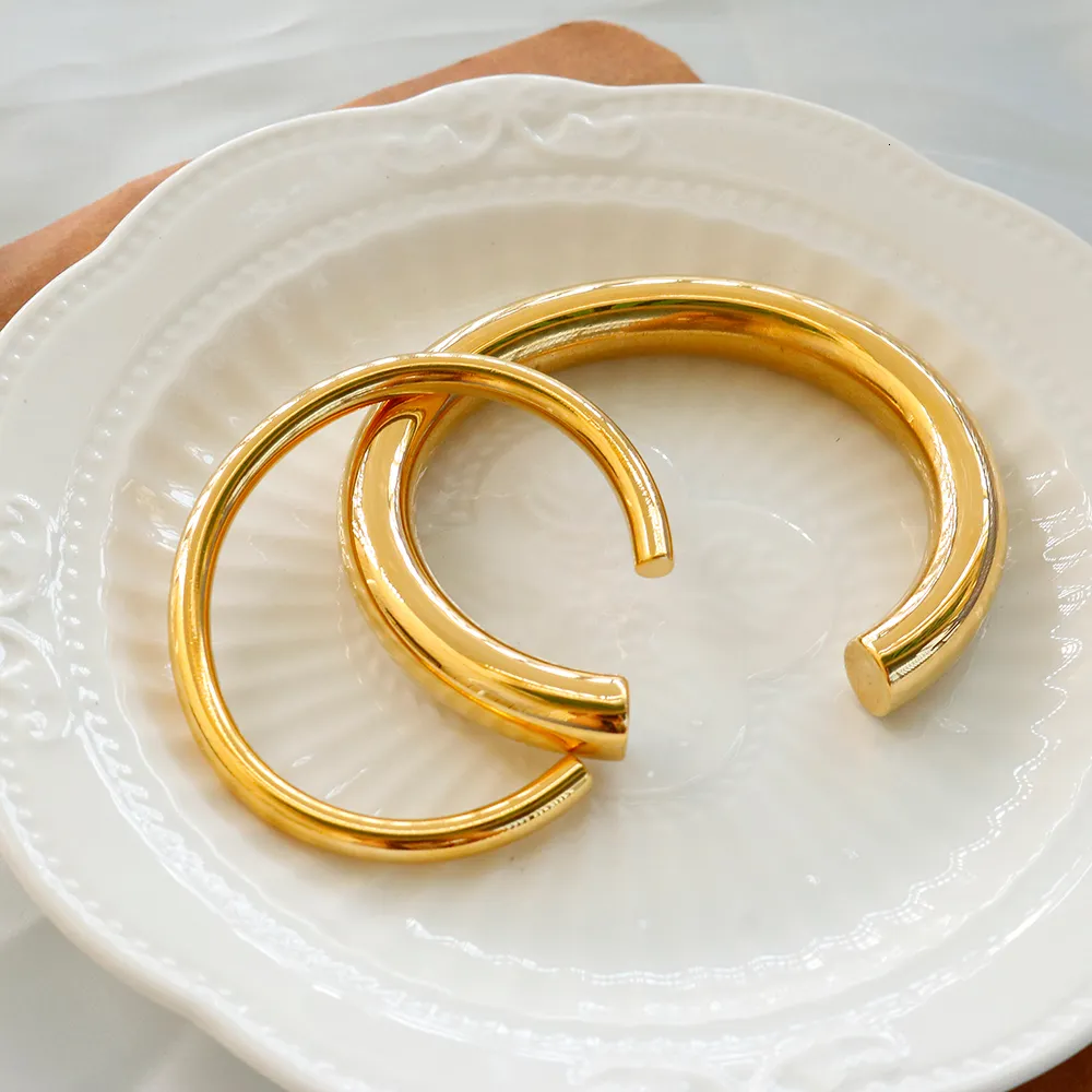 Braccialetto a tubo spesso per donna Bracciale a polsino in acciaio inossidabile Hiphop Cavo placcato oro Moda all'ingrosso Gioielli Pulseras_voghion.com