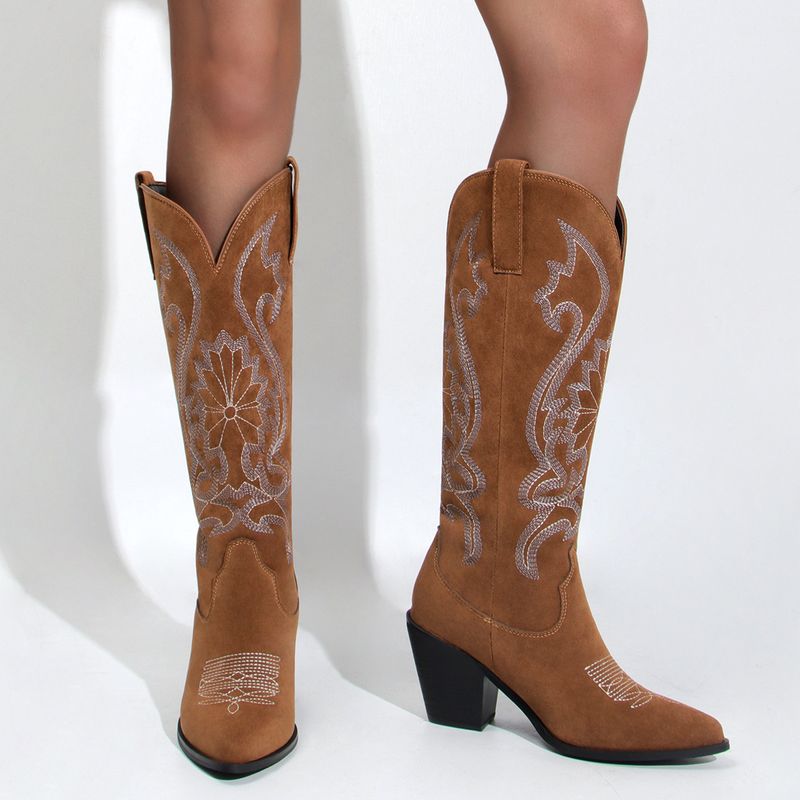 Spitzer Westernstiefel aus Wildleder-Denim mit Stickereien und klobigem, mittelhohem Absatz_voghion.com