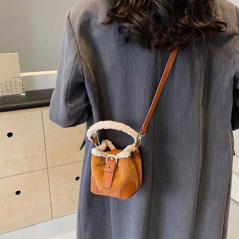 Cashmere mini bucket bag Meila suede retro 2024 new shoulder cross font handbag Y241216_voghion.com