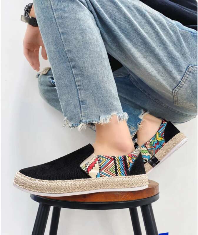 2022 New Men Sneakers Casual Summer Low-top Corduroy Fisherman's Lazy Slip-on Cloth Trendy Men's Shoes_voghion.com