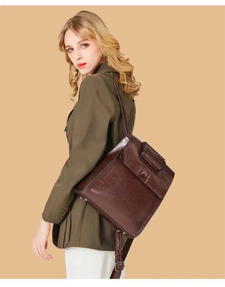 Vintage Women's Leather Backpack Large Capacity Travel Rucksack_voghion.com