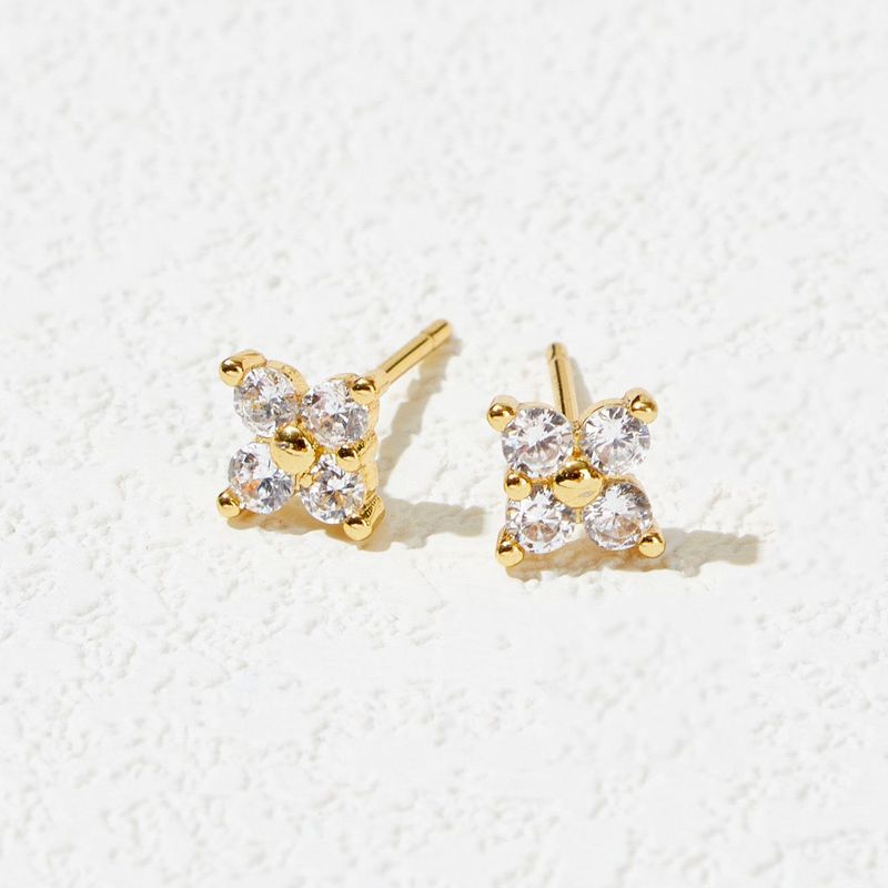 Light Style Zircon Lucky Four Leaf Clover Mini Exquisite Earrings Popular Jewelry_voghion.com