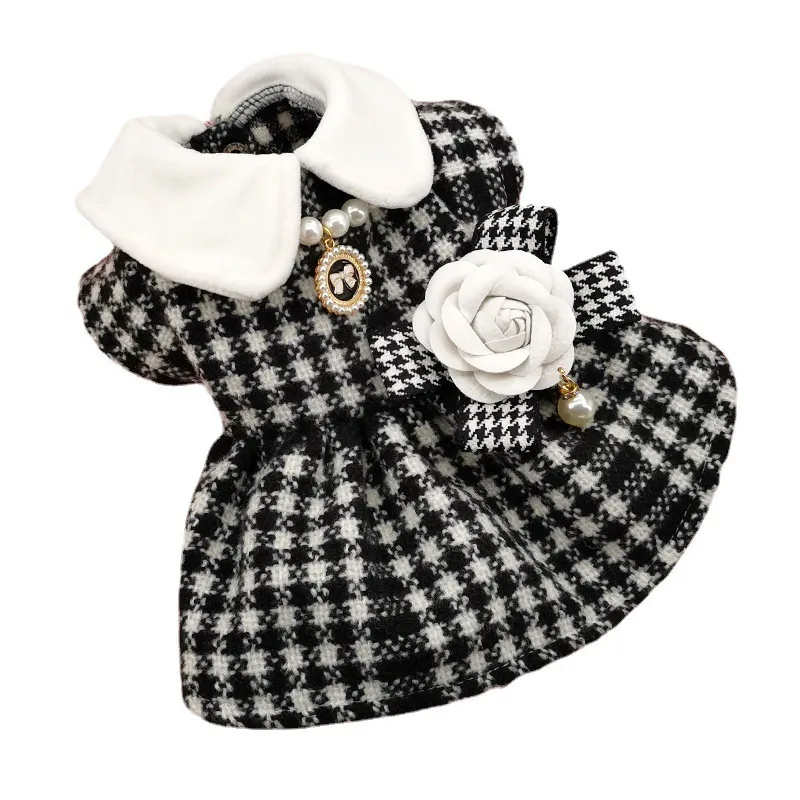 Vestiti invernali per cani in stock all'ingrosso_voghion.com