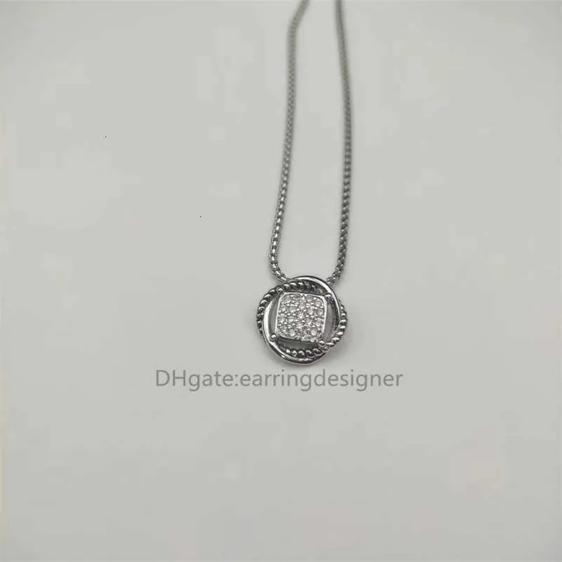 Halskjede Zirkonia Halskjeder Smykker Designer Kubisk for kvinner Full 11mm Pav Anheng Iced Out Entwined Loops Design_voghion.com
