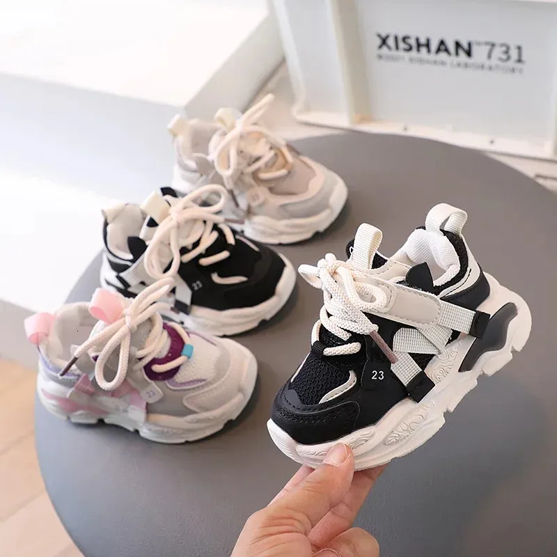 Childrens casual childrens kindergarten sports breathable air mesh shoes 240627_voghion.com