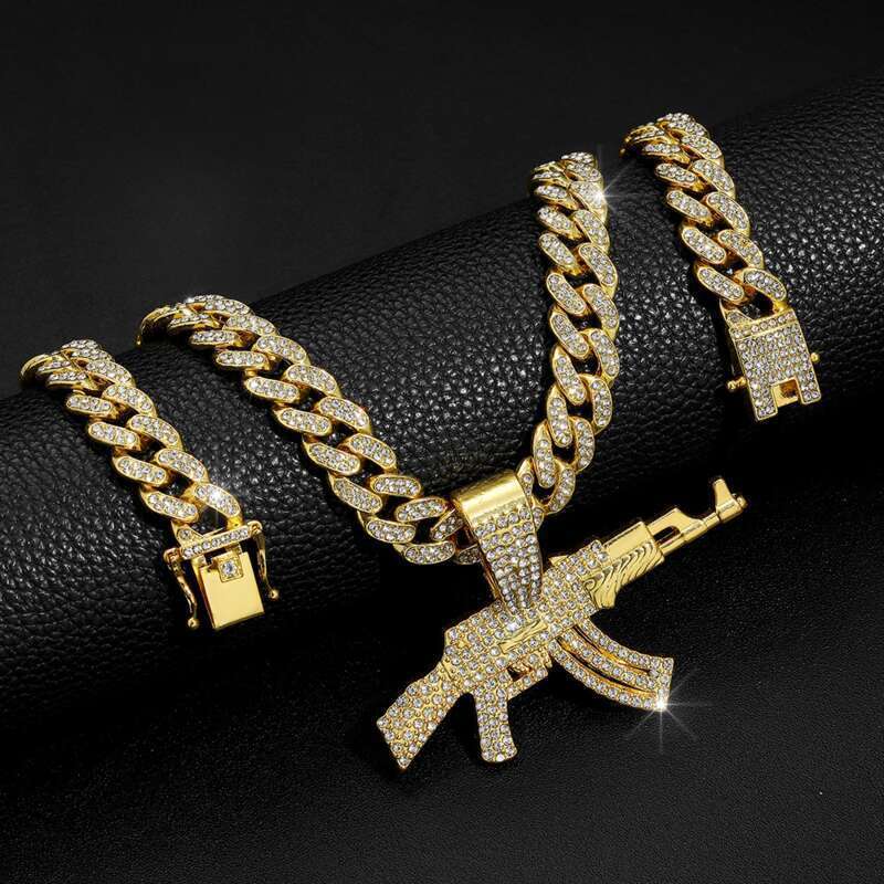 Fashionable Desert Eagle Pistol Full Diamond Pendant Men's Hiphop Rap Hop Versatile Necklace For Men_voghion.com