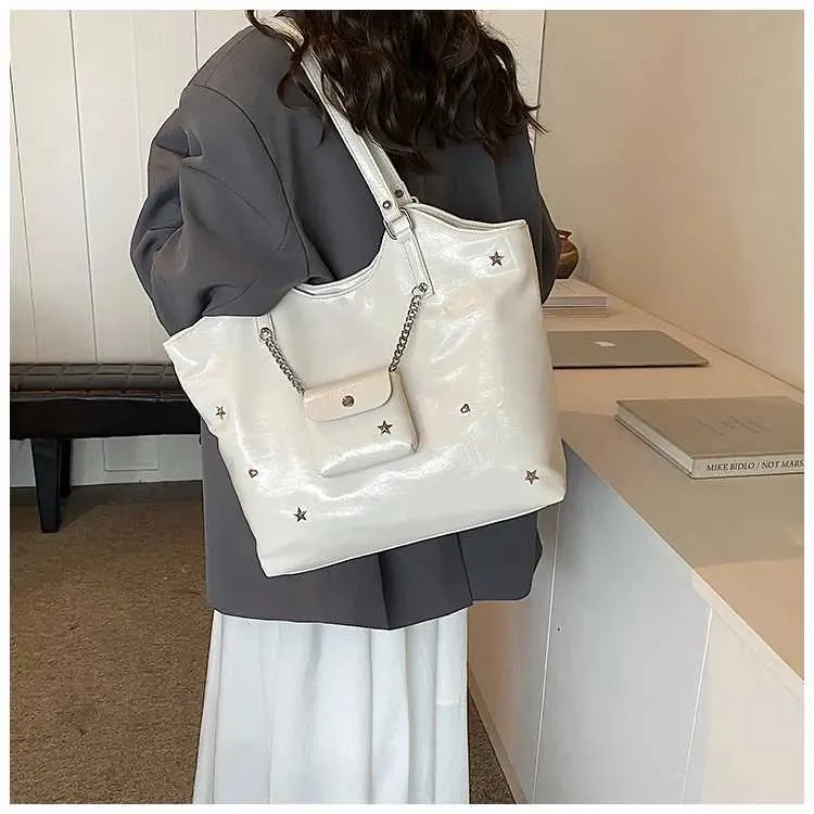 Sacs à bandoulière en cuir PU solide pour femmes, sacs de loisirs de grande capacité pour les déplacements féminins, sacs sous les bras avec étoiles et appliques, poignée_voghion.com