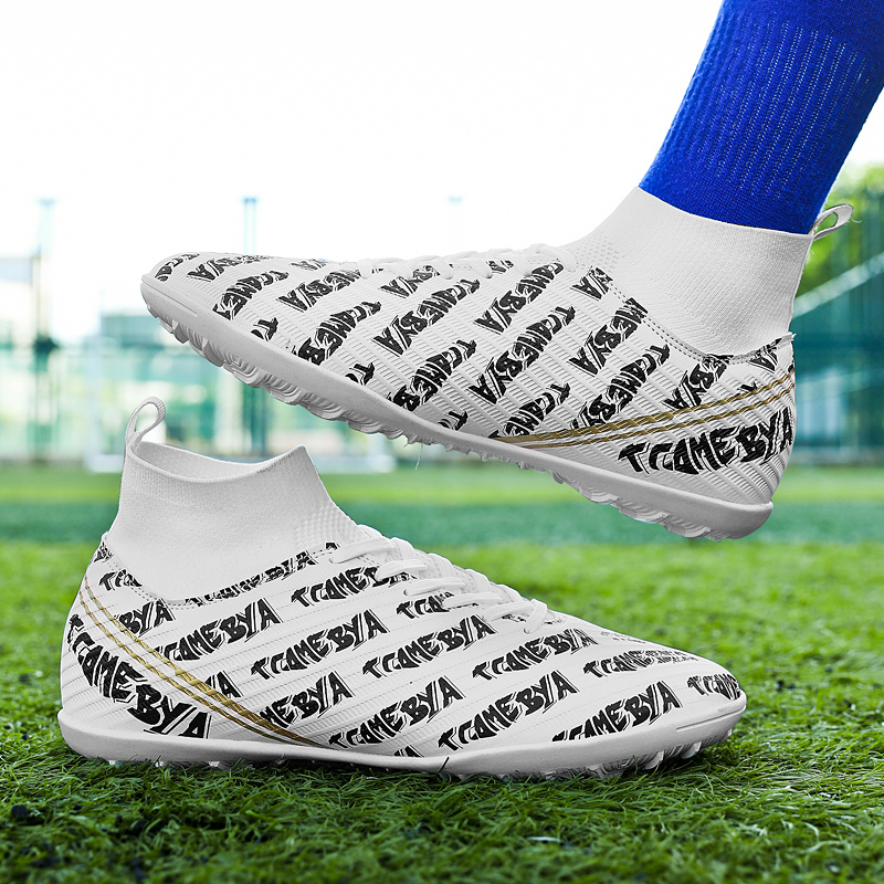 Männer Outdoor Hot Sale Ultraleicht Fussballschuhe High-Top FG/TF Professionell Laang Spikes Knöchel Unisex Komfort Fussball_voghion.com
