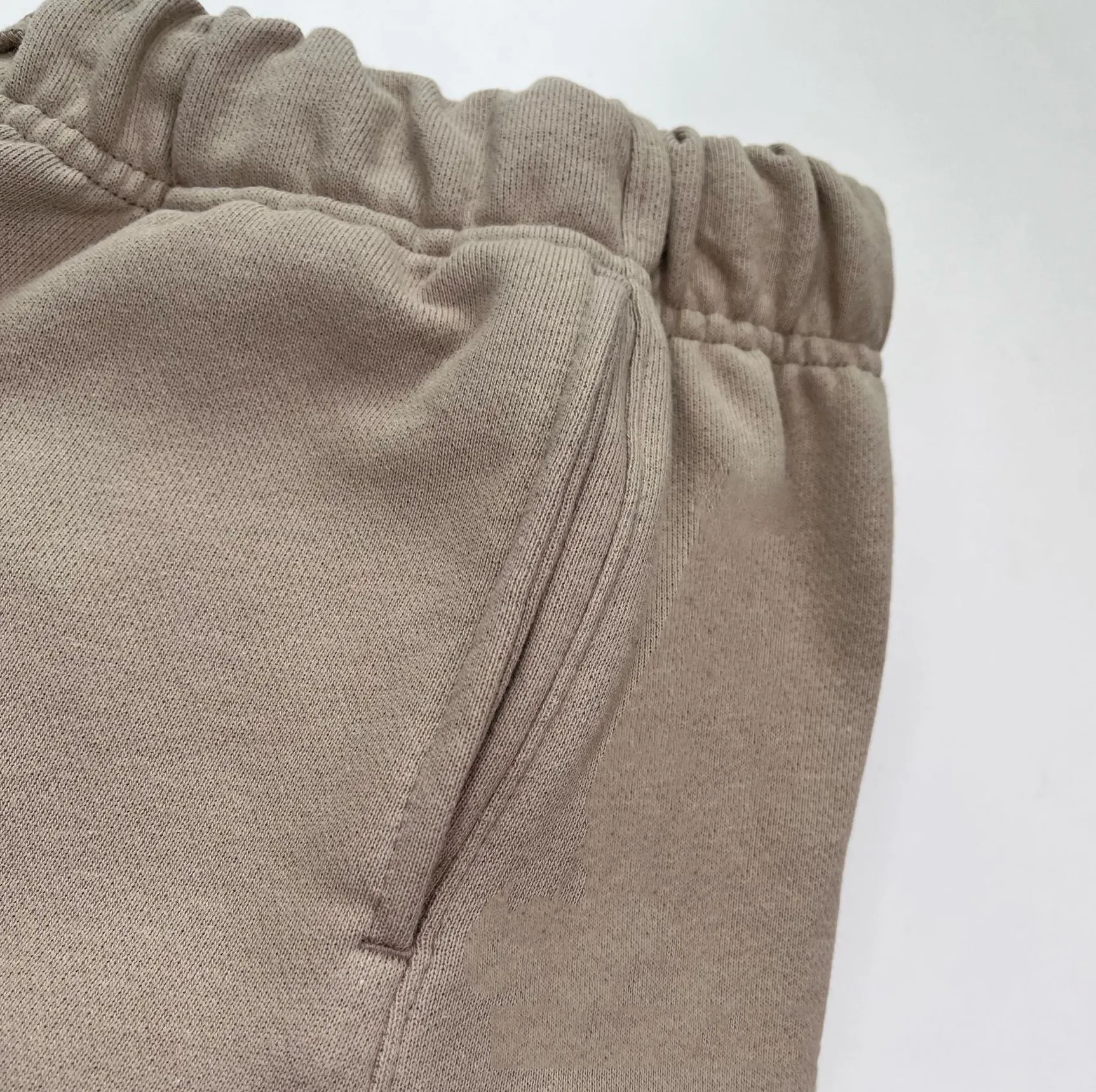 Herre Sommer Casual Korte Bukser Nyeste Herre Mode Hip Hop Bogstavsprint Bukser Herre Dame Flerfarvede Trendy Shorts_voghion.com