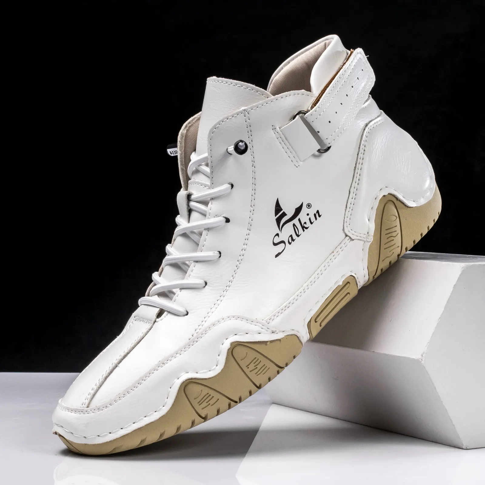 Nuovo 2024 Design fatto a mano Sneakers Uomo Outdoor Casual Pelle Uomo Scarpe Stivaletti Traspirante Vendita calda_voghion.com