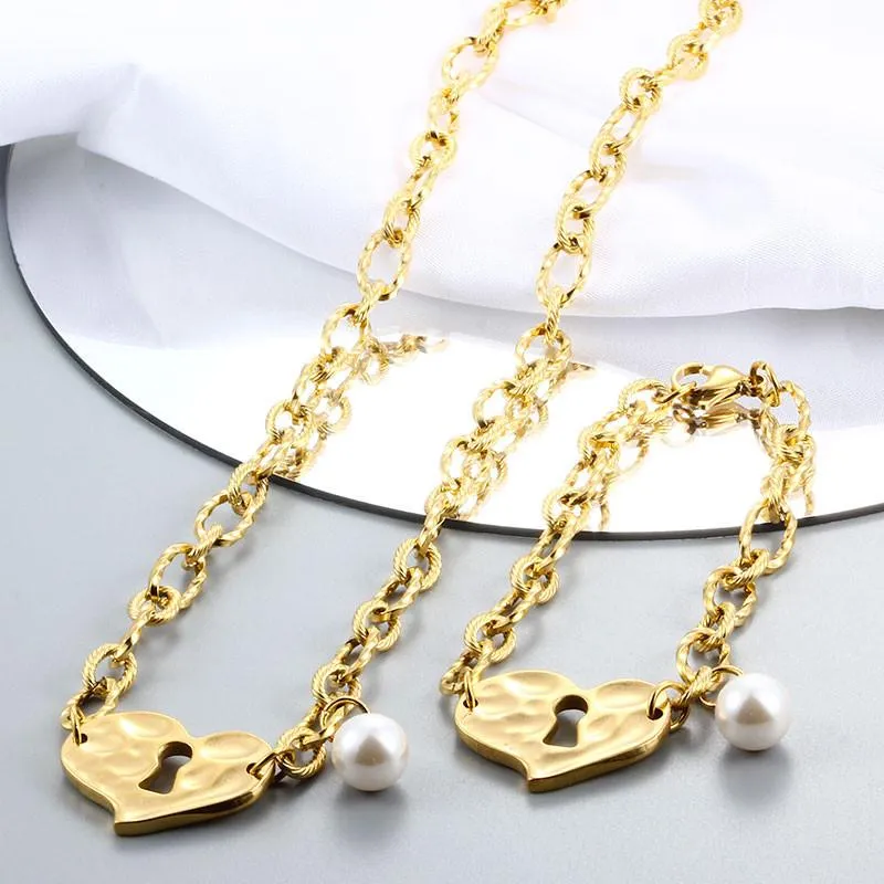 Cadenas de moda de acero inoxidable color plata regalo redondo bola blanca mujeres hombres cerradura llave UN 50 8 mm cuentas colgantes collar_voghion.com