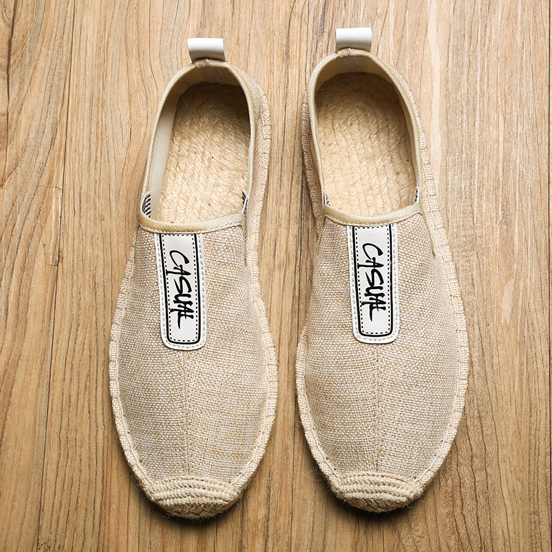 Kostengünstige Sommer-Canvas-Paare Kick Lazy Herren-Freizeitschuhe, alte Peking-Leinengras-gewebte Stoffschuhe_voghion.com