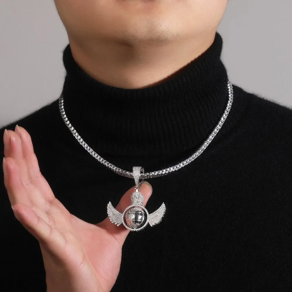 Hip Hop Engelsflügel drehen den Globus Anhänger Halskette voller 5A Zirkon echt vergoldet Schmuck_voghion.com