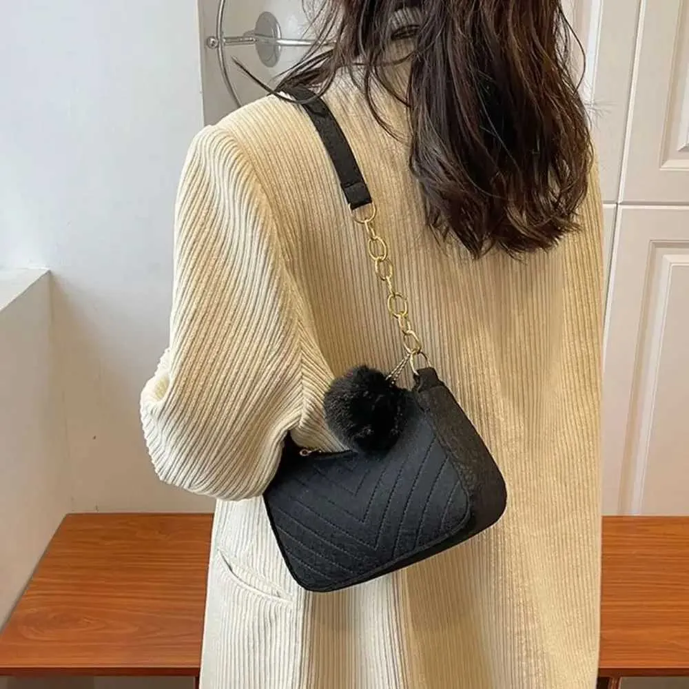 Mode Frauen Handtasche Einfarbig Casual Mini Unterarm Tasche Weiblichen Kette Schulter Tasche Heißer Verkauf Damen FelcyC241211_voghion.com