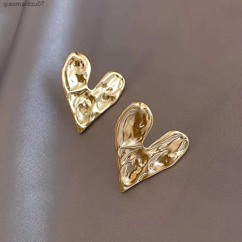 Charm Korean Design Sense Concave Convex Uneven Gold Heart Clip on Earrings Fashion Womens Party Jewelry Unusual_voghion.com