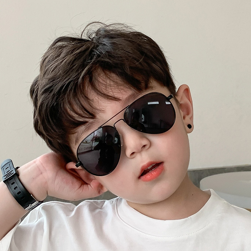 Unisex Children's Sunglasses Trendy Pilot Boys Sunglasses Handsome Polarized Anti-UV Girls' Glasses Boys Fashion Cool