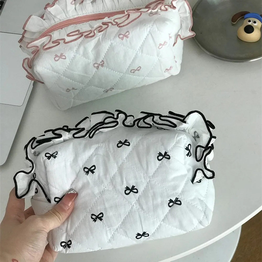 Korea Bow Print Damen Make-up Große Kapazität Tragbare Kosmetiktasche für Reisetoilettenartikel Gekräuselte Kante Kosmetikaufbewahrung_voghion.com