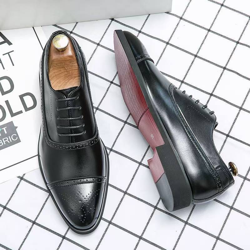 Oxfords – chaussures Brogue à lacets sculptées pour hommes, chaussures à semelle rouge, à la mode, décontractées, pour fête, Banquet, quotidien, rétro