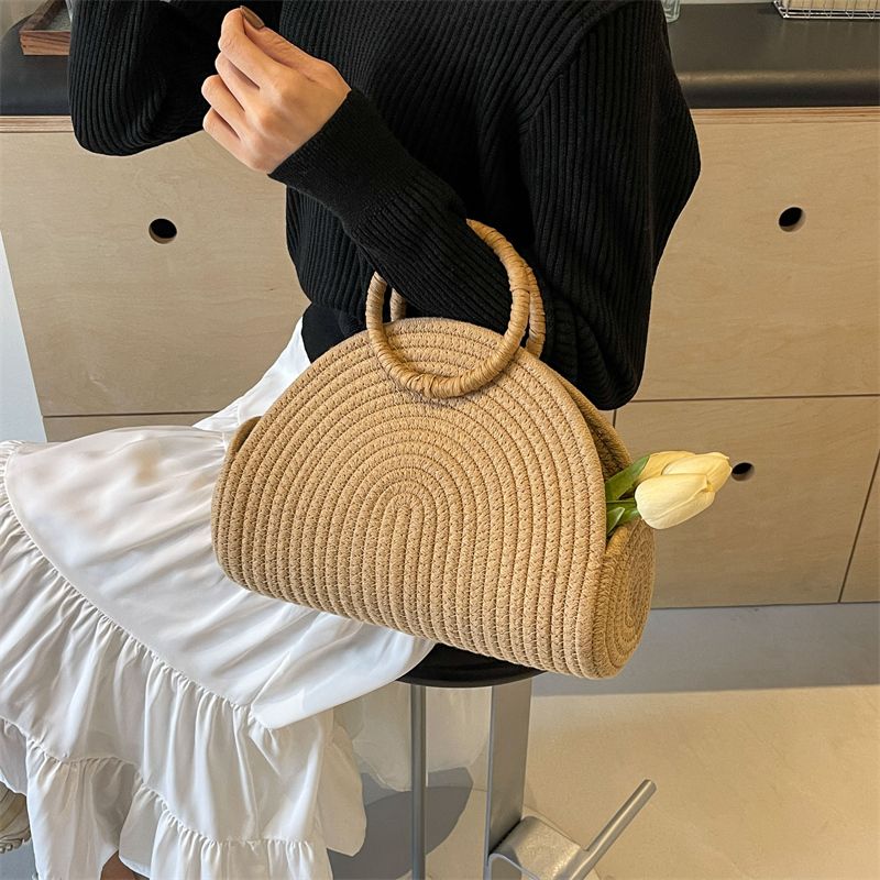 Women's Straw Solid Color Classic Style Weave Pillow Shape Open Beach Bag_voghion.com