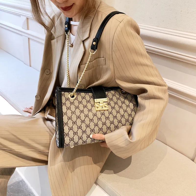 Designer Freies Verschiffen 2025 Neue Modische Tote Premium Textur Gedruckt Große Kapazität Einzelnen Schulter Unterarm Tasche Für_voghion.com