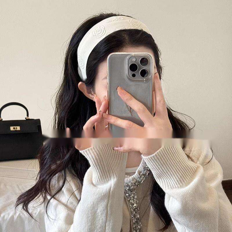 Elegant Wide Brimmed Headband For Face Washing And Daily Style_voghion.com