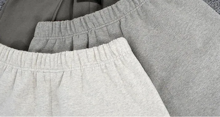 Herr oversized shorts för fritid med reflekterande tryck_voghion.com