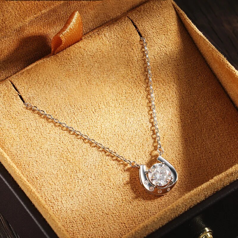 Knobspin 1ct Round Moissan ite Pendant gra Certified Lab Diamond Necklaces for Women Wedding Jewelry Sterling Silver Necklace_voghion.com