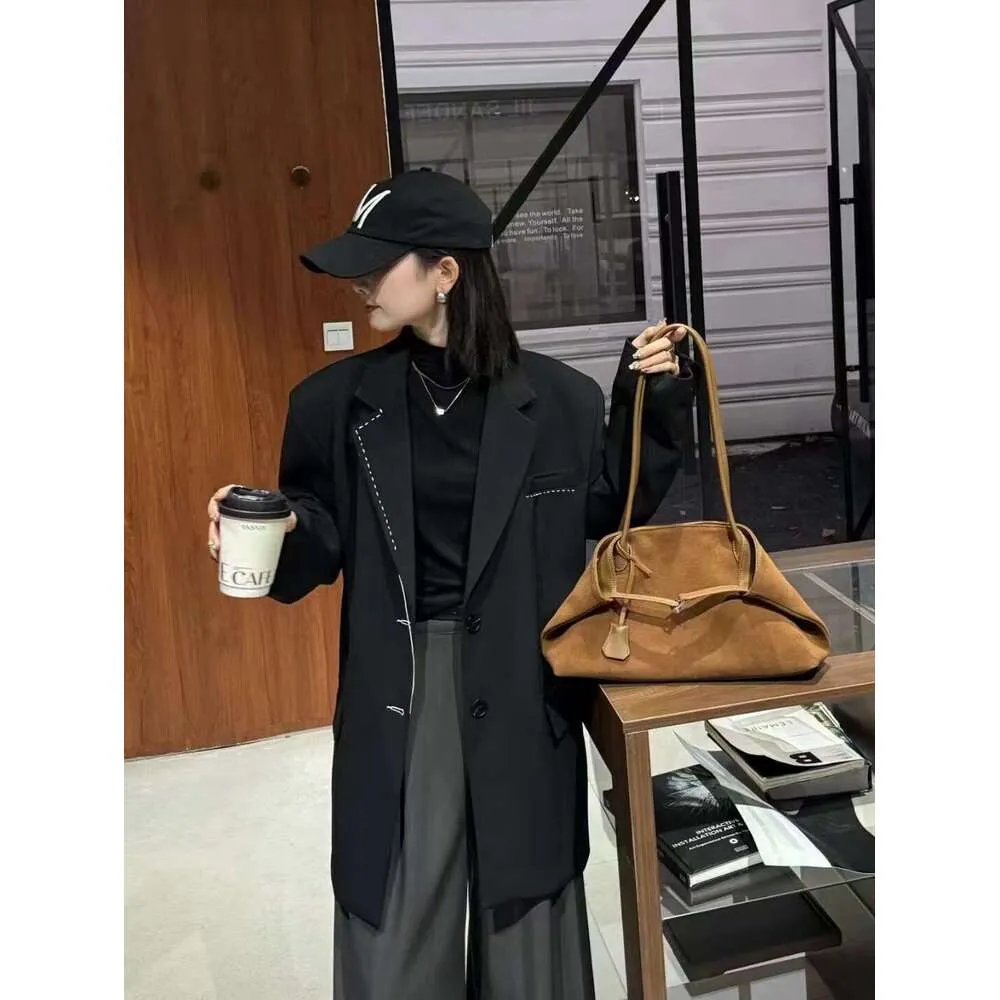 New All-Match Shape Change Design Large Tote Coffee Matte Real Suede Leather Women Shoulder Bag High-End Travel Handbag_voghion.com