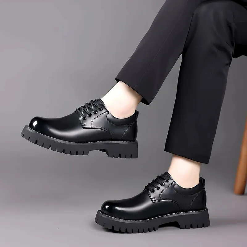 Lace Up Oxfords Men Leather Business Shoes Breathable Wedding_voghion.com