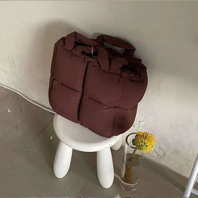 Tote Grousskapazitéit Designer Handtasche Fir Fraen Daunentasch Séiss Minimalistesch Quadrat Puff Ënneraarm Schëller Gratis Versand_voghion.com