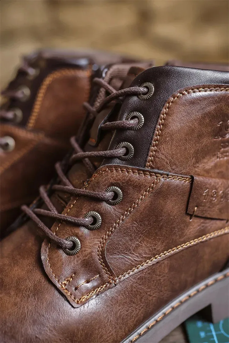 Bottines de travail en cuir marron pour homme, faites à la main, pour l'automne et l'hiver, style vintage, en tendon de bœuf, 240830_voghion.com